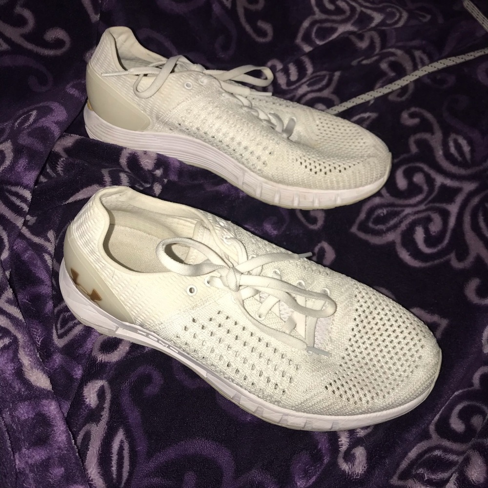 Under Armour Hovr Sonics